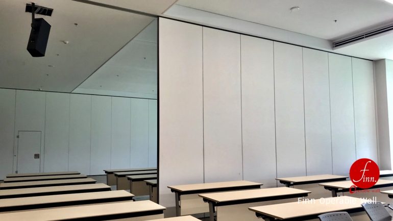 ByBUZZ@Bangkok Reference Projects. Meeting & Training Room :: Finn Operable wall systems.