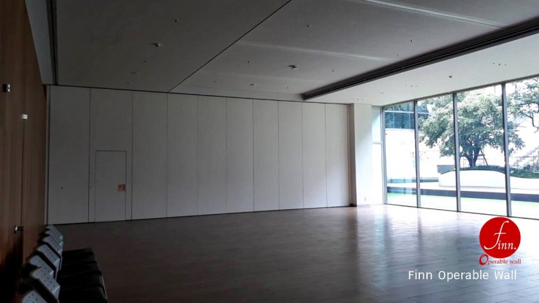 ByBUZZ@Bangkok Reference Projects. Meeting & Training Room :: Finn Operable wall systems.