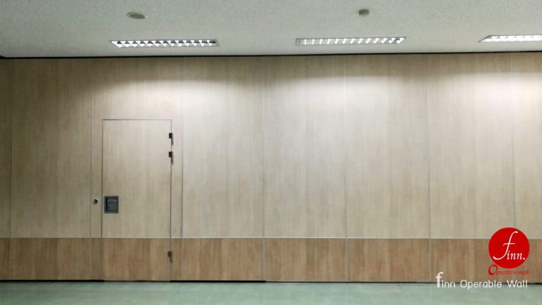 Bridgestone # Meeting & Training Room # Reference Projects Finn Operable wall systems.