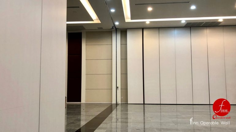 Sagate Hall@Roi-Et, Reference Projects. Convention Hall, Meeting & Training Room :: Finn Operable wall systems.