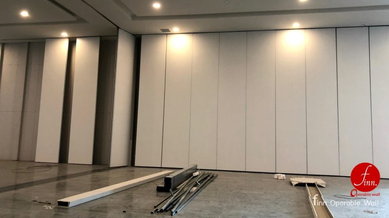 Sagate Hall@Roi-Et, Reference Projects. Convention Hall, Meeting & Training Room :: Finn Operable wall systems.