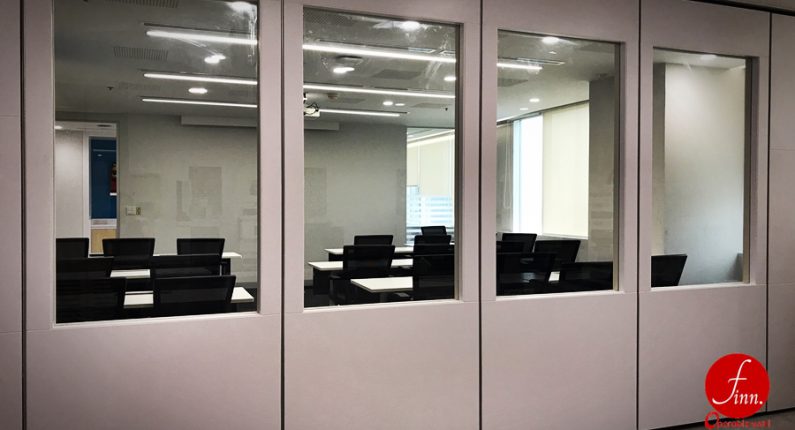 Meeting Room @Bangkok :: Finn Movable Glass wall systems & Operable Glass wall systems